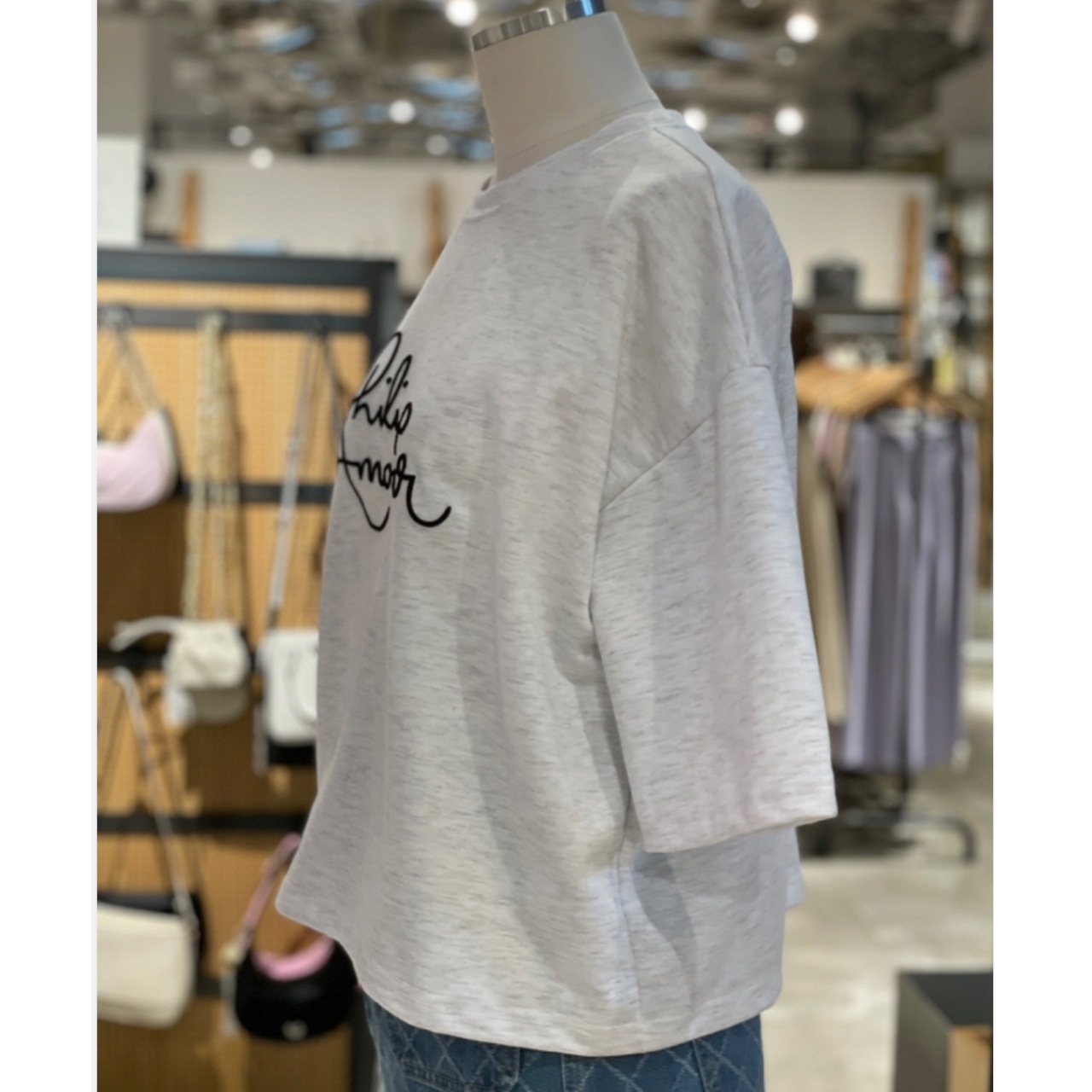 セミクロップド トップス Tシャツ カットソー 半袖 ラウンドネック シンプル カジュアル 大人 おしゃれ お洒落 かっこいい 大人可愛い 大人女子 こなれ感 ラフ ボーイッシュ スポーティー 存在感