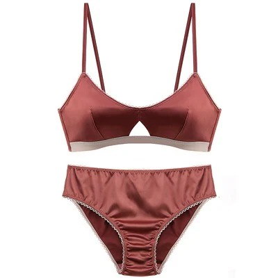 Qoo10] ノンワイヤー ブラジャー ショーツセット