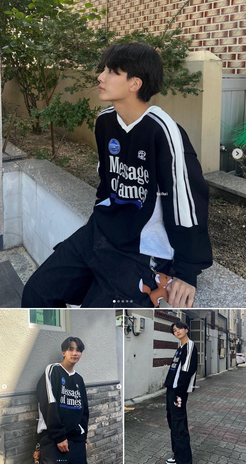 [SEVENTEENジョンハン着用] 起毛/V NECK UNIFORM SWEATSHIRT BLACK