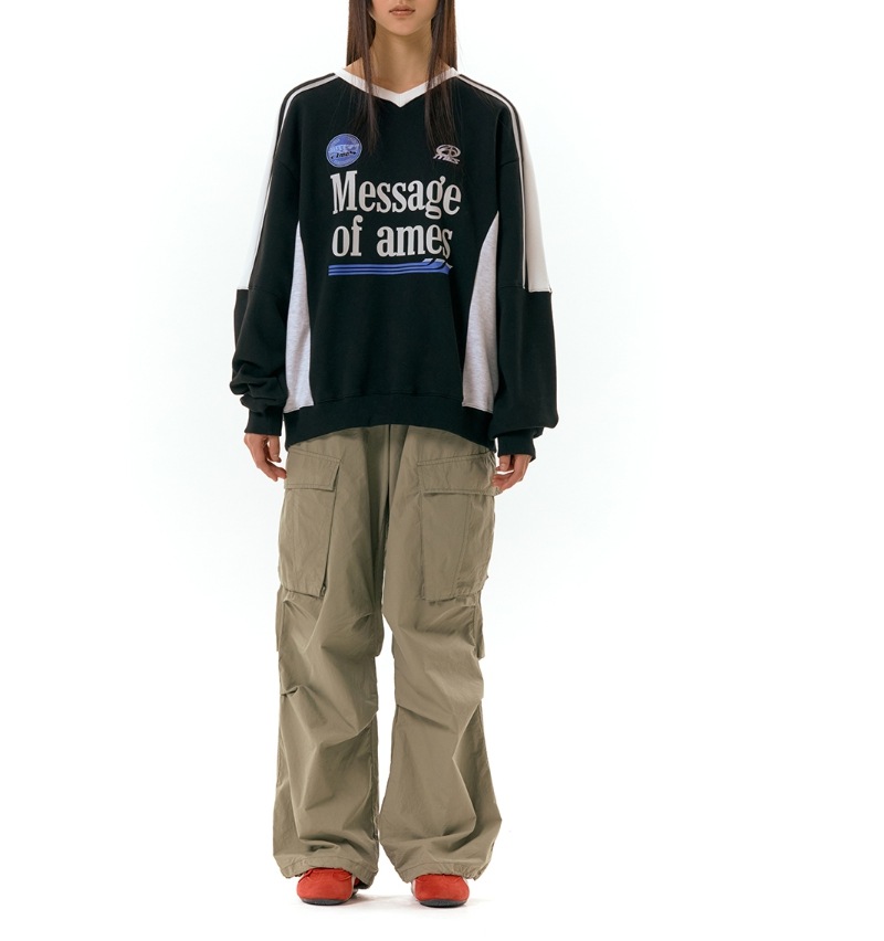 [SEVENTEENジョンハン着用] 起毛/V NECK UNIFORM SWEATSHIRT BLACK