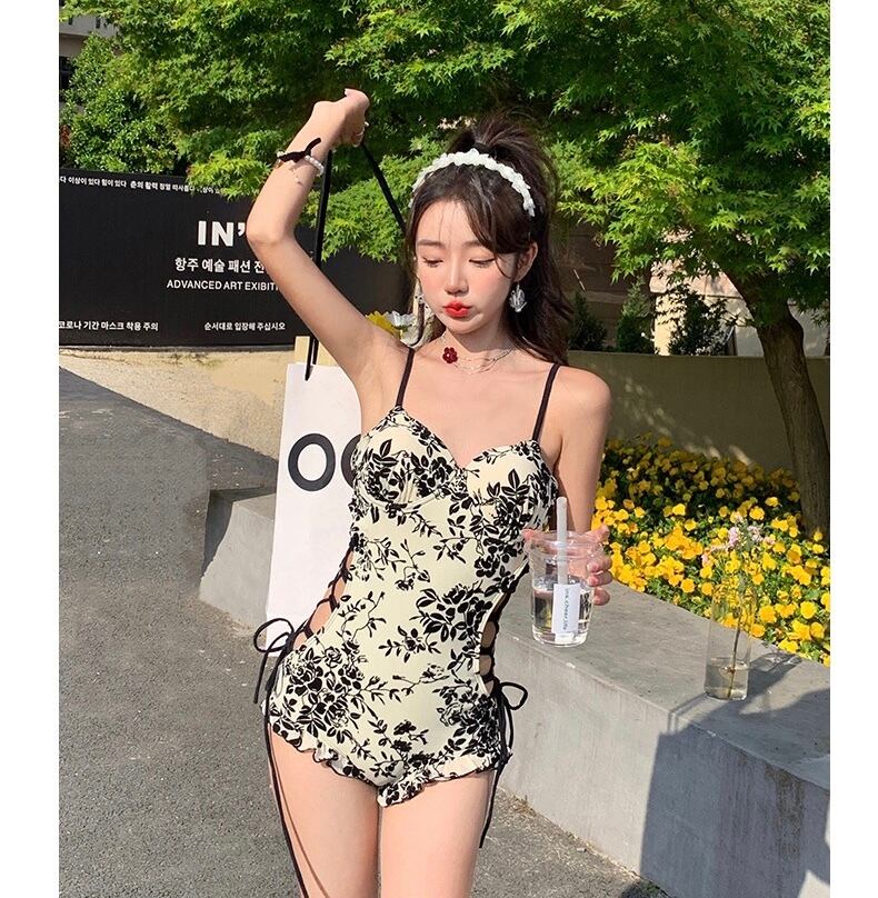 【急速出荷!】フラワープリントサイドレースアップスイムウェア水着