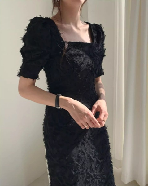 ３カラー リトルドレス 軽やかで大人っぽいヘボン風ドレス ウエスタン風 スリムスカート フレンチ膝丈ロングスカート サマードレス フォレストスタイル ロングスカート スクエアネックドレス レディース