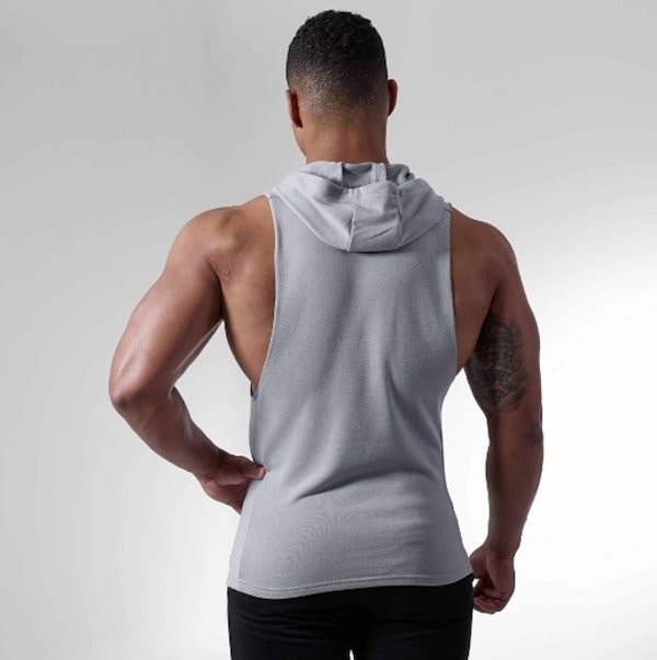 ジムシャーク GYMSHARK タンクトップ 新品未使用 吸取り