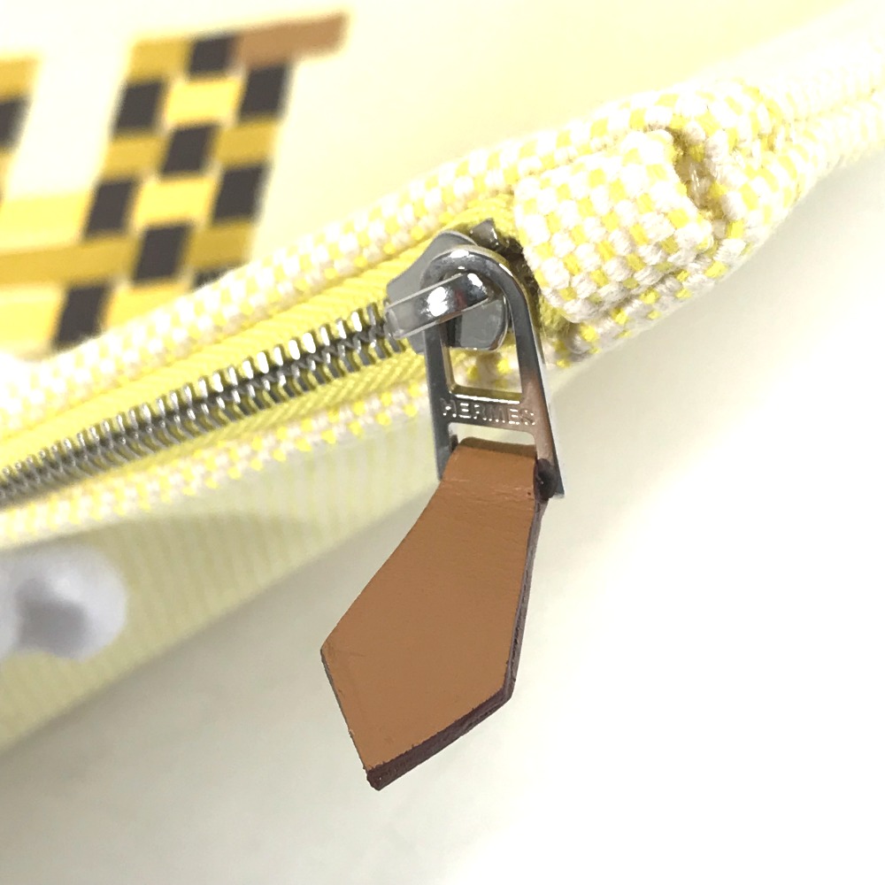 Hermes*Hティサージュ*フラットポーチ Hロゴ入り Hermes*Hティサージュ*フラットポーチ Hロゴ入り ポーチ