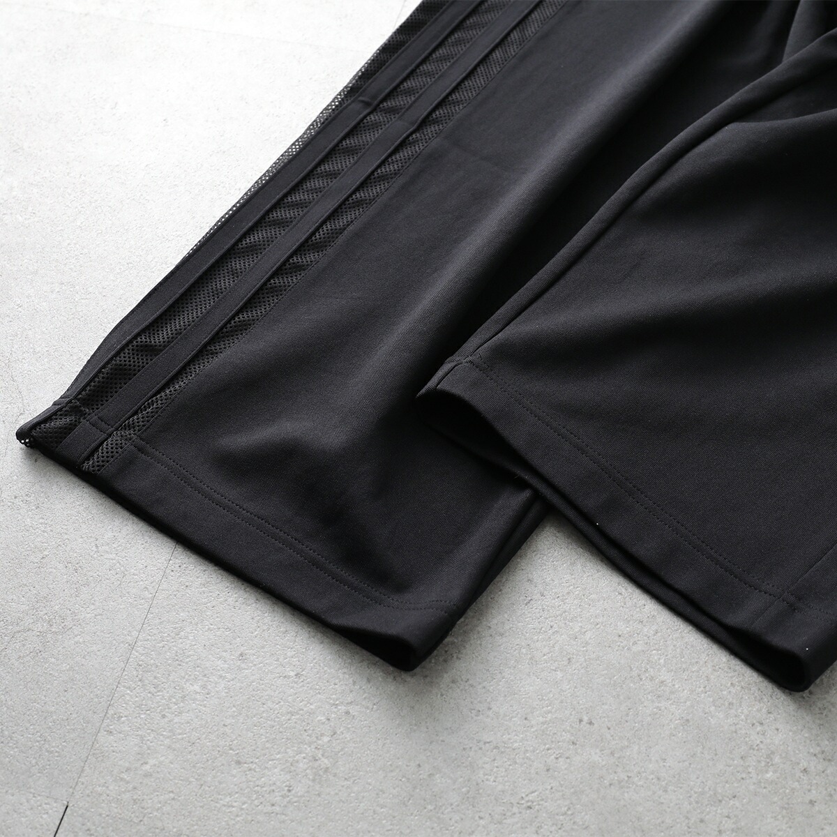 Y-3 ワイスリー トラックパンツ M MESH TP JL8311 メンズ ナイロン イージーパンツ メッシュ 3ストライプス ロゴ BLACK Y-3 ワイスリー トラックパンツ M MESH TP JL8311 メンズ ナイロン イージーパンツ メッシュ 3ストライプス ロゴ BLACK