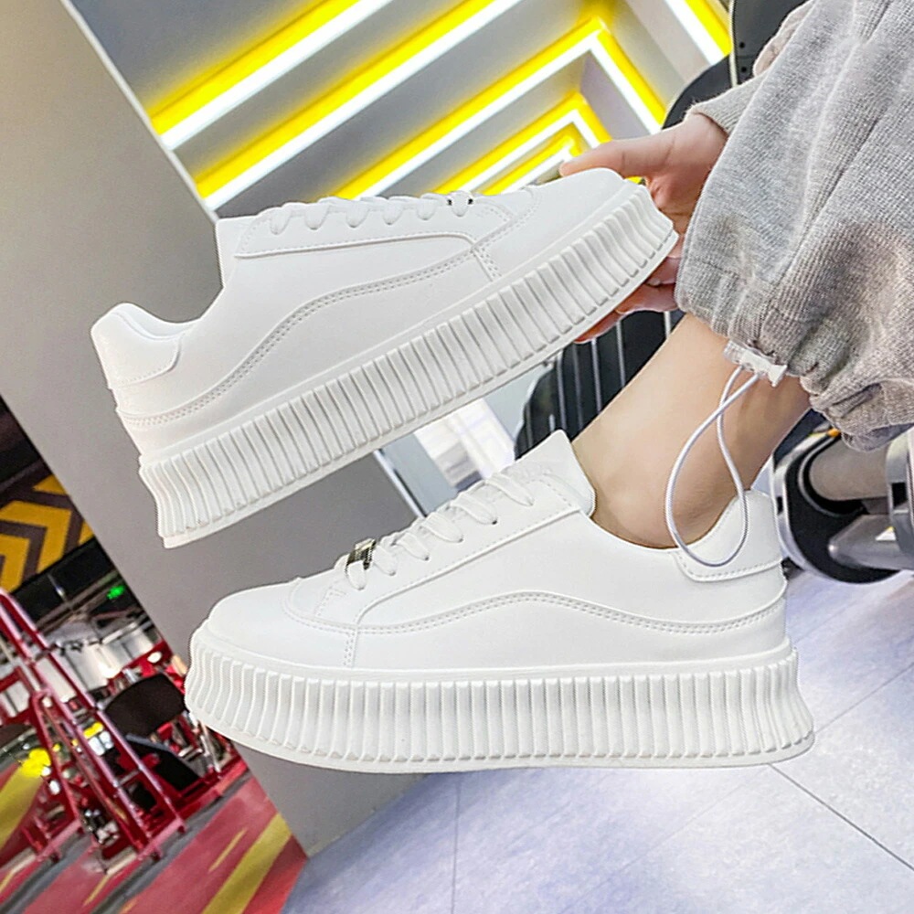 厚底スニーカー レディース ローカット 厚底ソールシューズ スニーカー白 運動 新作ベーシック靴 厚底スニーカー レディース ローカット 厚底ソールシューズ スニーカー白 運動 新作ベーシック靴