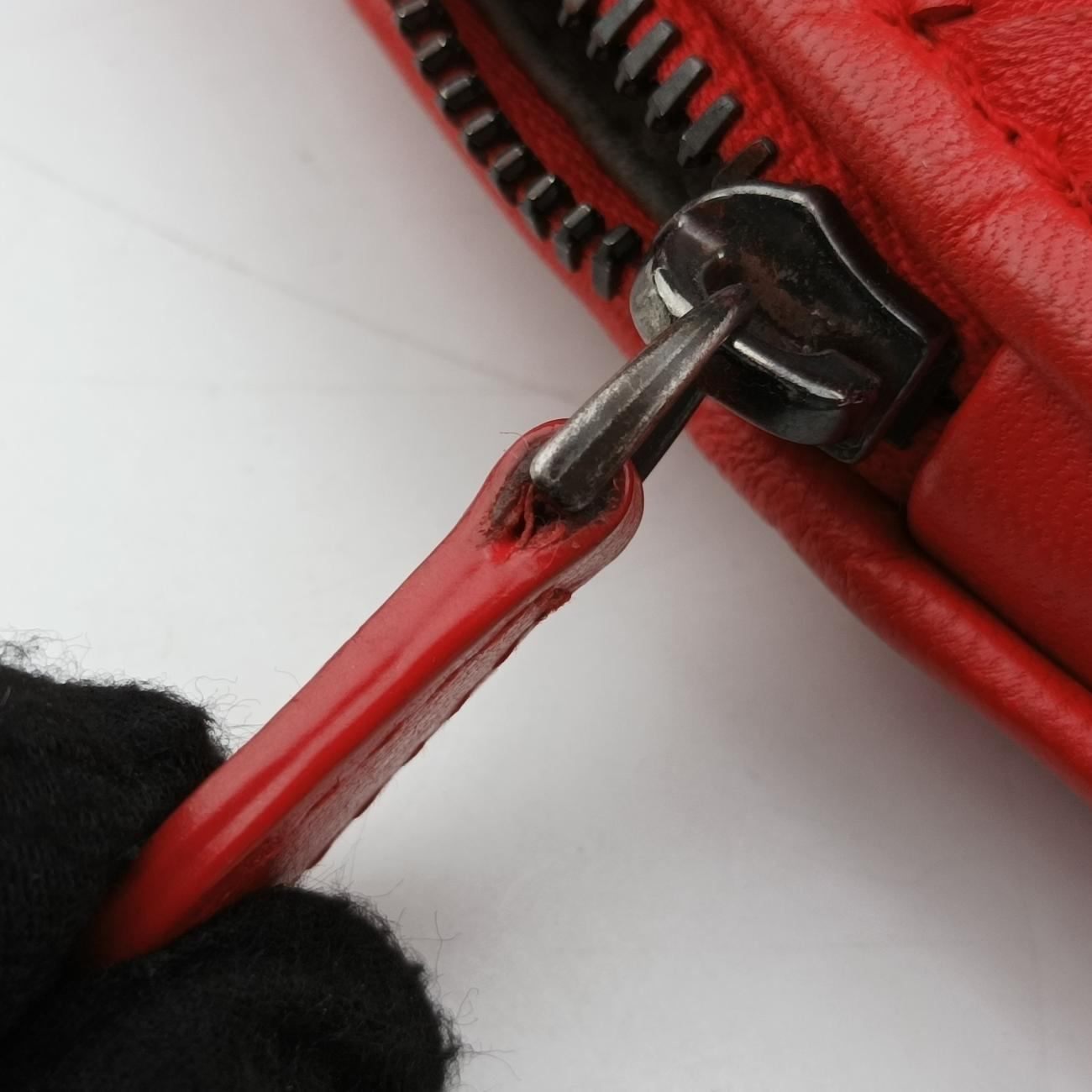 ノディーニ イントレチャートレッドラムスキンB05677180A中古 ノディーニ イントレチャートレッドラムスキンB05677180A中古