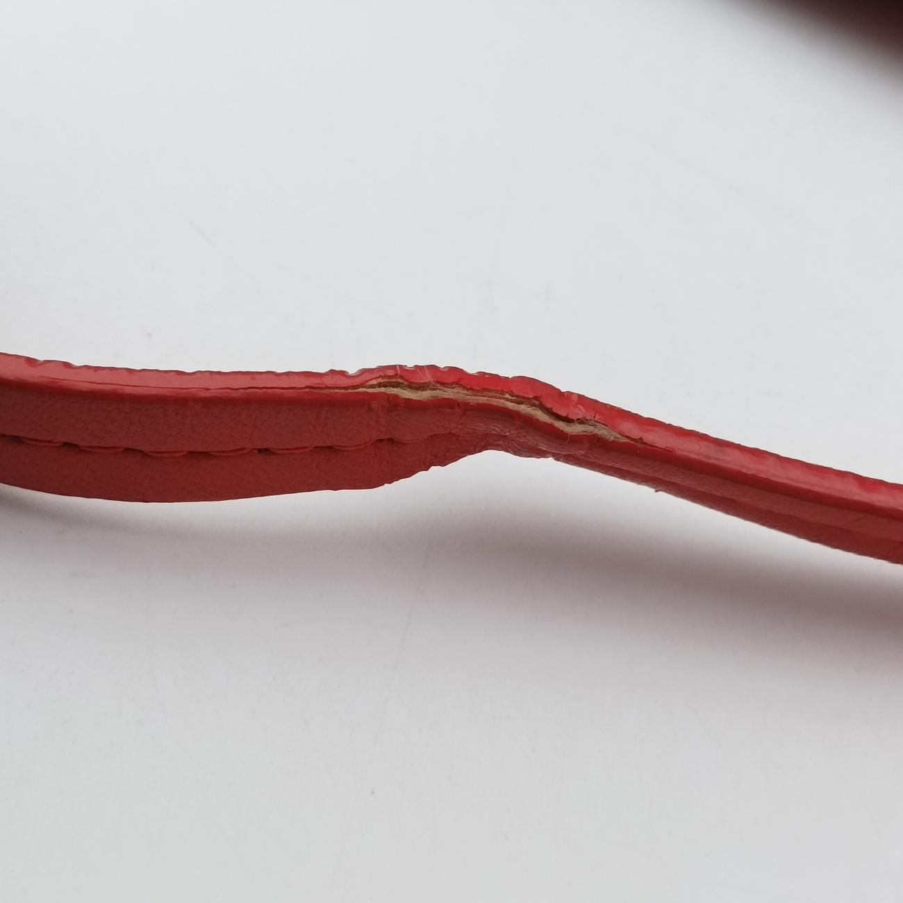 ノディーニ イントレチャートレッドラムスキンB05677180A中古 ノディーニ イントレチャートレッドラムスキンB05677180A中古