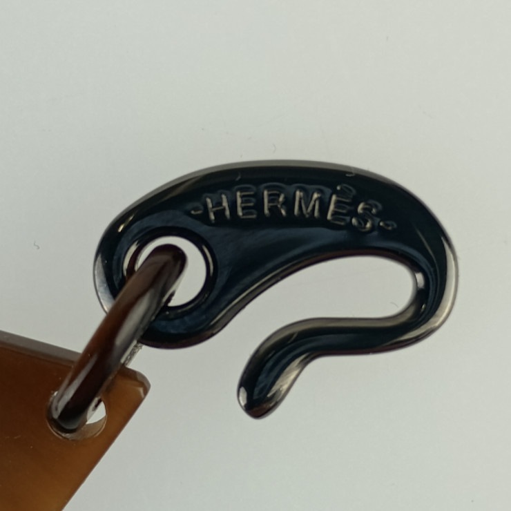 美品 HERMES エルメス DEVA ディーヴァ ネックレス - ブラウン系 ボルドー系 バッファローホーン レディース【本物保証】 美品 HERMES エルメス DEVA ディーヴァ ネックレス - ブラウン系 ボルドー系 バッファローホーン レディース【本物保証】