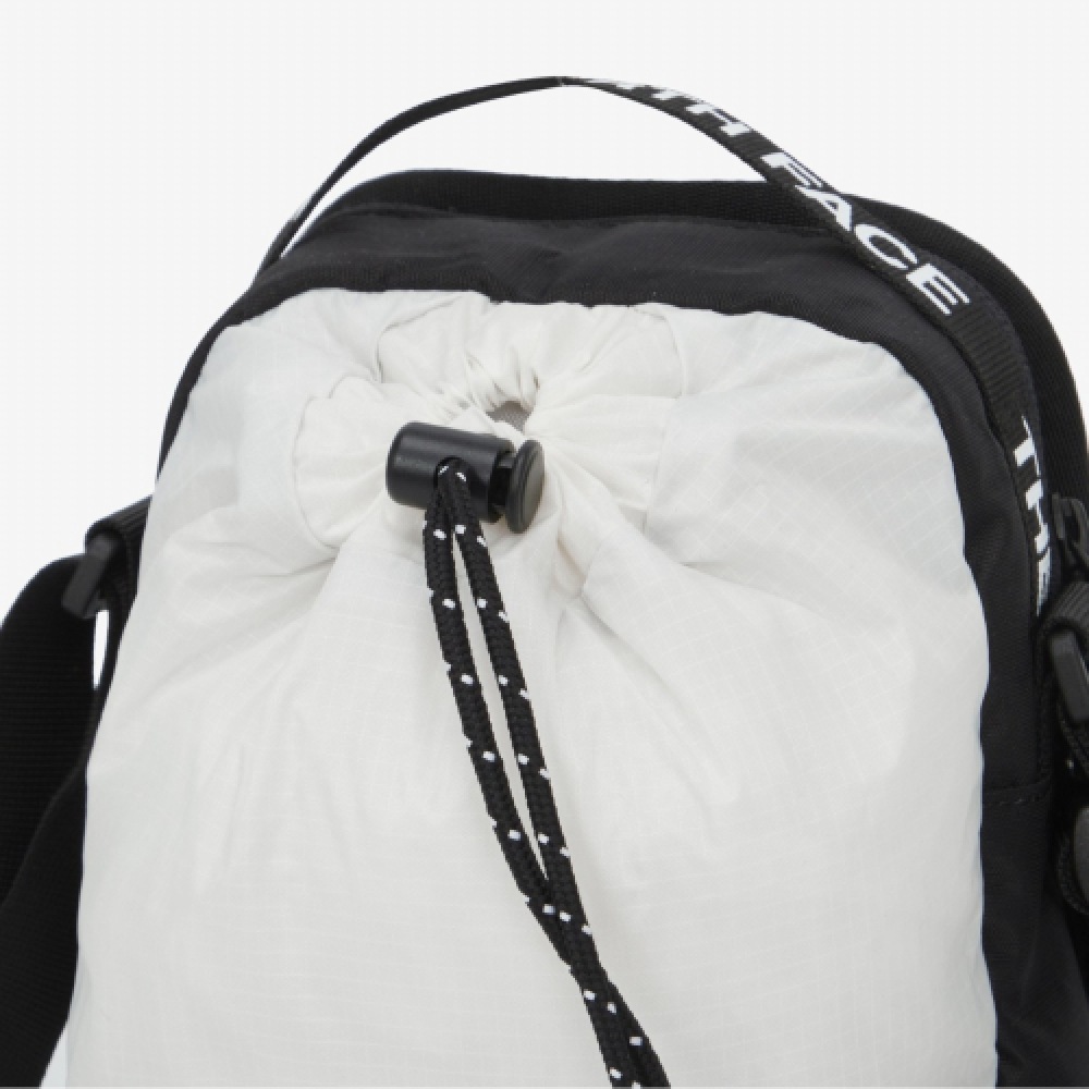 ザ・ノース・フェイス NN2PQ04C ブリーズクロスバッグ ザ・ノース・フェイス NN2PQ04C ブリーズクロスバッグ