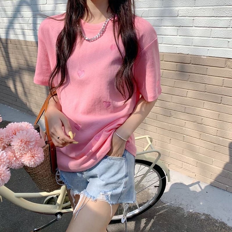 ハート柄Tシャツ ピンク ブルー トップス Tシャツ シャツ 半袖 スリム 細身 ストレート