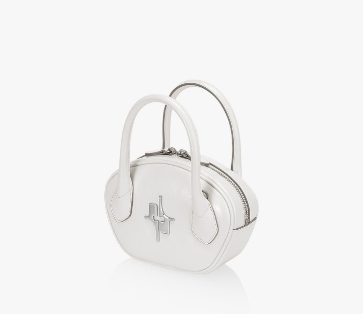 【FINDKAPOOR】MINI ILA BAG 18 ショルダーバッグ (4 COLORS) 98423d1cbe593ca6d6d023c3da6767