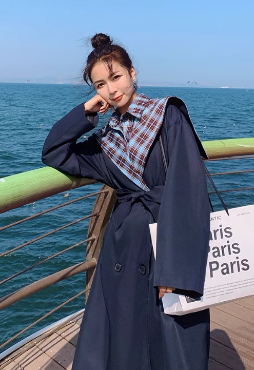 レディース ワンピース フレア デニム 膝丈 長袖 襟付き フレア フェミニン ポケット コンサバ ヴィンテージ かわいい 大人可愛い きれいめ 上品 おしゃれ ガーリー エレガント 主役級 抜け感 レディース ワンピース フレア デニム 膝丈 長袖 襟付き フレア フェミニン ポケット コンサバ ヴィンテージ かわいい 大人可愛い きれいめ 上品 おしゃれ ガーリー エレガント 主役級 抜け感