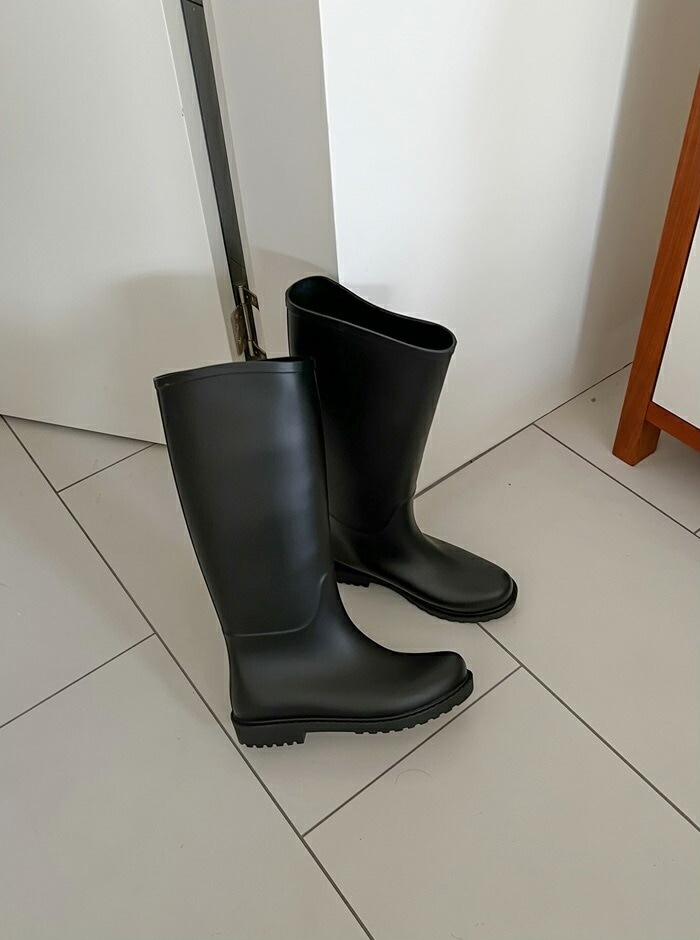 レインブーツ ロングブーツ トラックソール フラット レディース 黒 長靴 雨具 靴 婦人靴 韓国 レインブーツ ロングブーツ トラックソール フラット レディース 黒 長靴 雨具 靴 婦人靴 韓国