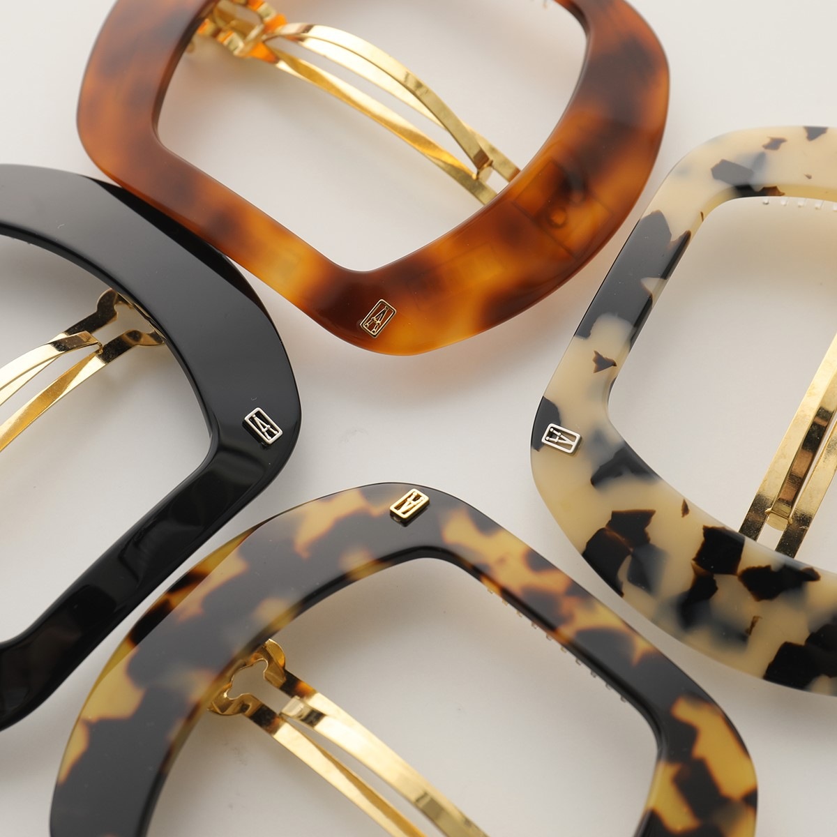 ALEXANDRE DE PARIS スクエアバレッタ