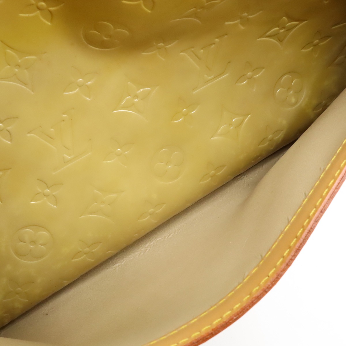 モノグラムヴェルニ トンプキンス スクエア ハンドバッグ ミニボストンバッグ エナメルカーフ ベージュ M9114 モノグラムヴェルニ トンプキンス スクエア ハンドバッグ ミニボストンバッグ エナメルカーフ ベージュ M9114