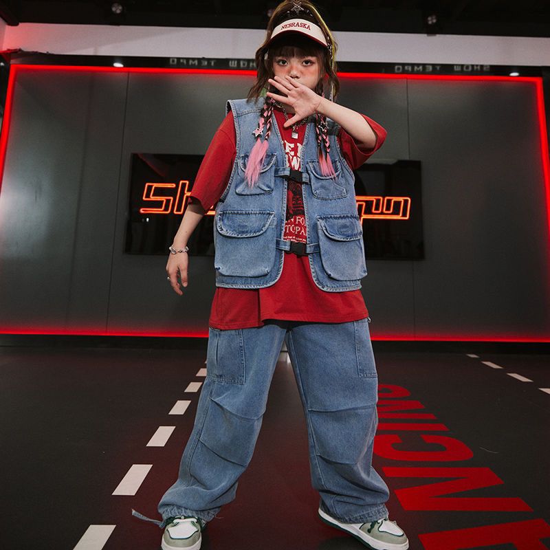子供の街のダンスのファッションはデニムのベストのスーツのhiphopの出演服の格好がいいです