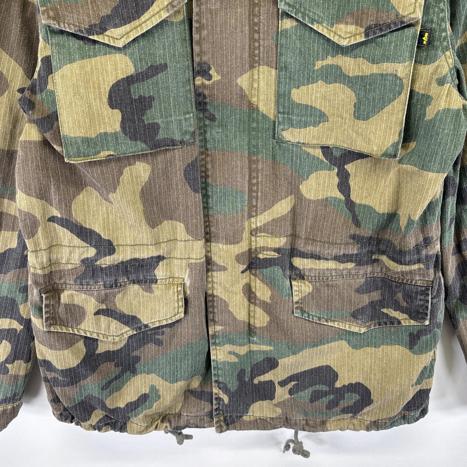 古着 アルファインダストリー ミリタリージャケット M65 フィールドジャケット カモフラ バックロゴ刺繍 ミリタリータイプ M グリーン メンズ 古着 アルファインダストリー ミリタリージャケット M65 フィールドジャケット カモフラ バックロゴ刺繍 ミリタリータイプ M グリーン メンズ