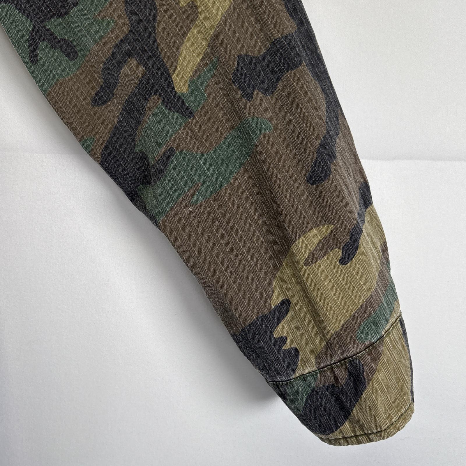 古着 アルファインダストリー ミリタリージャケット M65 フィールドジャケット カモフラ バックロゴ刺繍 ミリタリータイプ M グリーン メンズ 古着 アルファインダストリー ミリタリージャケット M65 フィールドジャケット カモフラ バックロゴ刺繍 ミリタリータイプ M グリーン メンズ