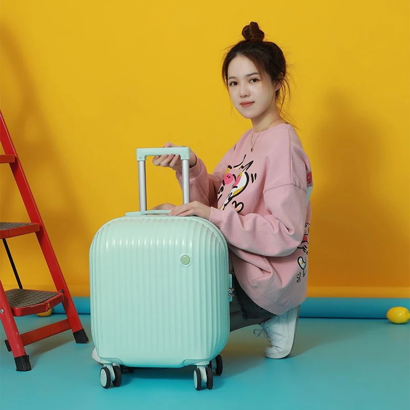 可愛い配色のキャリーケース スーツケース 機内持ち込みキャリーケース 高級感溢れる質の良いキャリーケース １８インチ ２０インチ