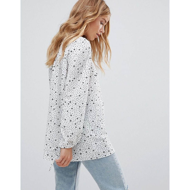 グラマラス レディース トップス【Glamorous Relaxed Smock Top In Star And Spot Print】White グラマラス レディース トップス【Glamorous Relaxed Smock Top In Star And Spot Print】White