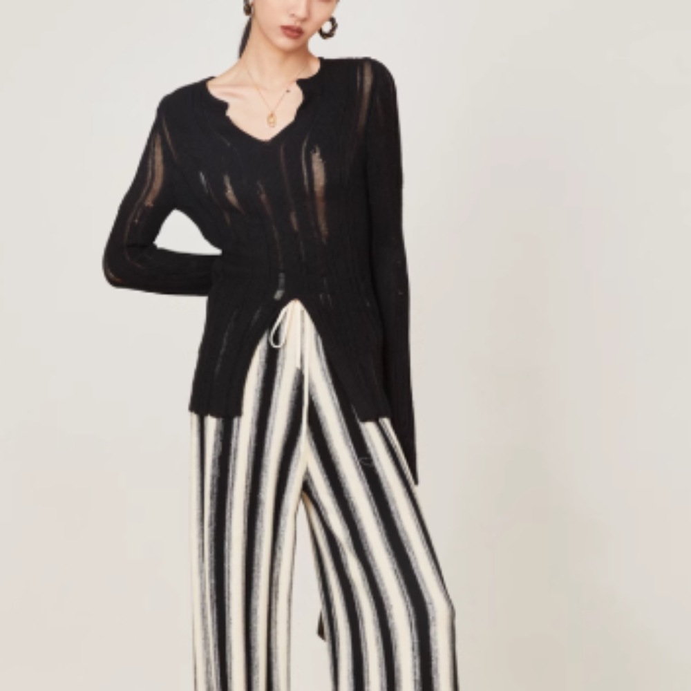 シースルーニット レディース カットソー ニット 長袖 Vネック 襟なし 細見え スタイルアップ タイト スリム 透け感 シースルー かわいい 大人可愛い シンプル 上品 おしゃれ アジアン こなれ感 シースルーニット レディース カットソー ニット 長袖 Vネック 襟なし 細見え スタイルアップ タイト スリム 透け感 シースルー かわいい 大人可愛い シンプル 上品 おしゃれ アジアン こなれ感