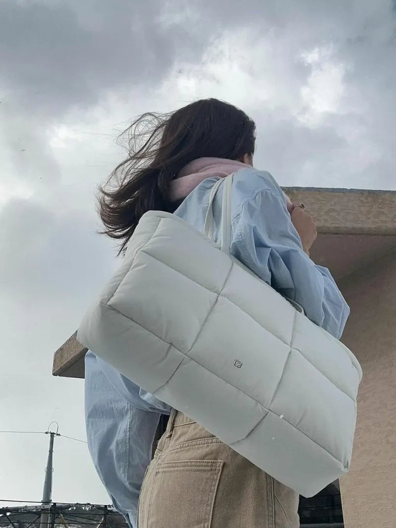 Bubble Bag - 4色 (公式正規品) Bubble Bag - 4色 (公式正規品)