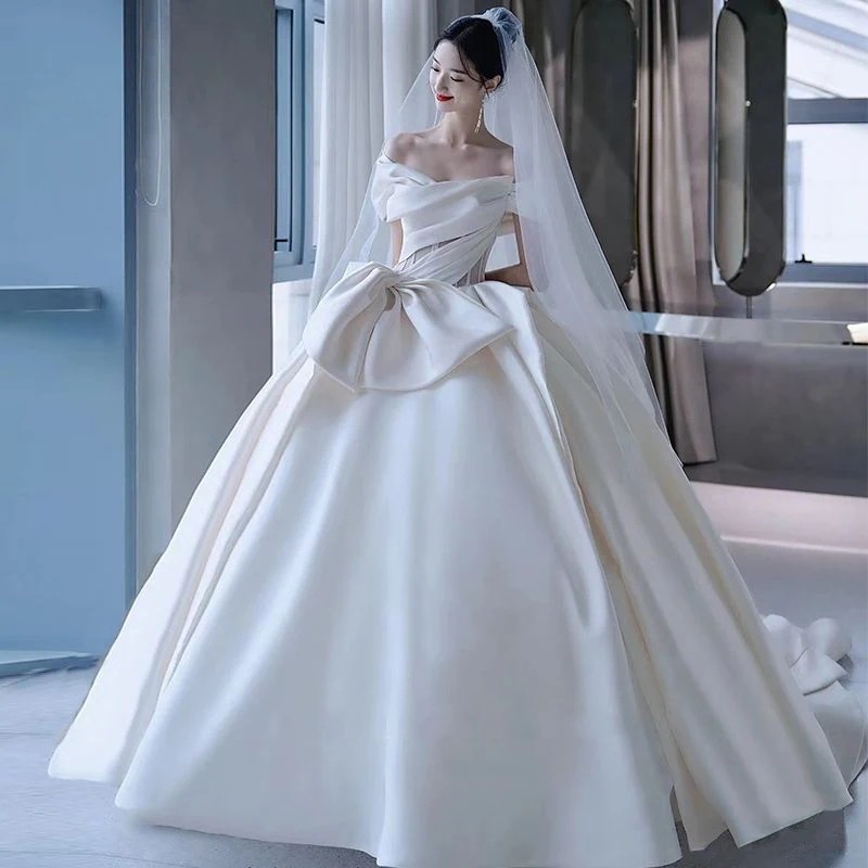 ワンショルダーサテンウェディングドレス花嫁2025小さいプラスサイズ妊婦ハイエンドフォレストスタイル ワンショルダーサテンウェディングドレス花嫁2025小さいプラスサイズ妊婦ハイエンドフォレストスタイル