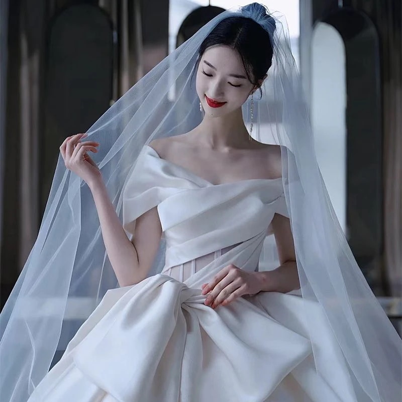 ワンショルダーサテンウェディングドレス花嫁2025小さいプラスサイズ妊婦ハイエンドフォレストスタイル ワンショルダーサテンウェディングドレス花嫁2025小さいプラスサイズ妊婦ハイエンドフォレストスタイル