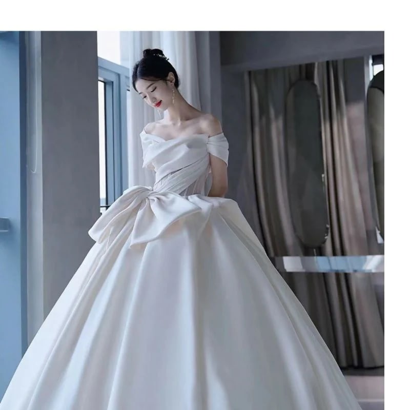 ワンショルダーサテンウェディングドレス花嫁2025小さいプラスサイズ妊婦ハイエンドフォレストスタイル ワンショルダーサテンウェディングドレス花嫁2025小さいプラスサイズ妊婦ハイエンドフォレストスタイル