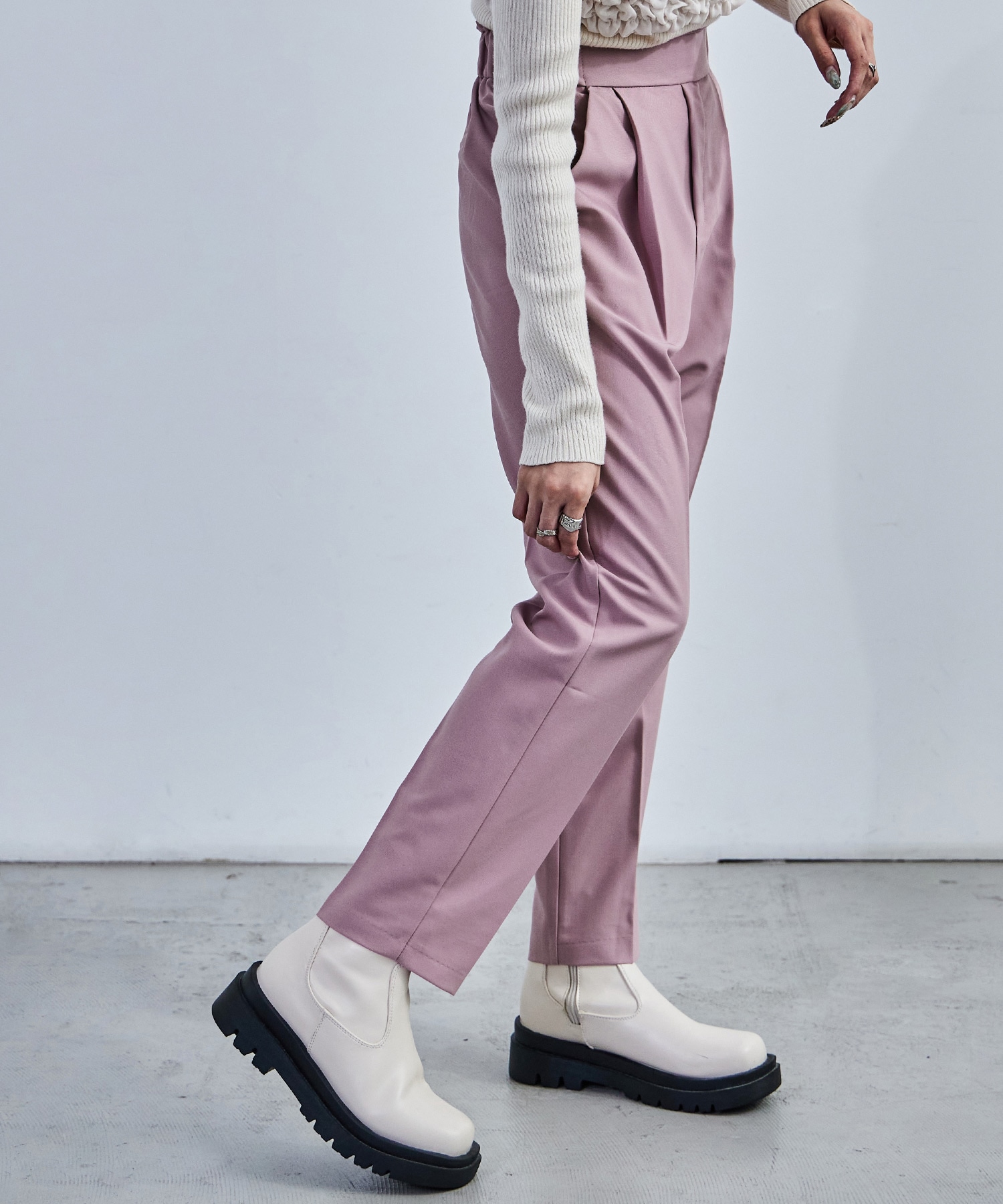 ハイウエストテーパードスラックス スラックス ハイウエスト タック テーパード レディース ウエストゴム カラバリ豊富 春夏 秋冬 オールシーズン ボトムス スタイルアップ 美脚見せ 低身長