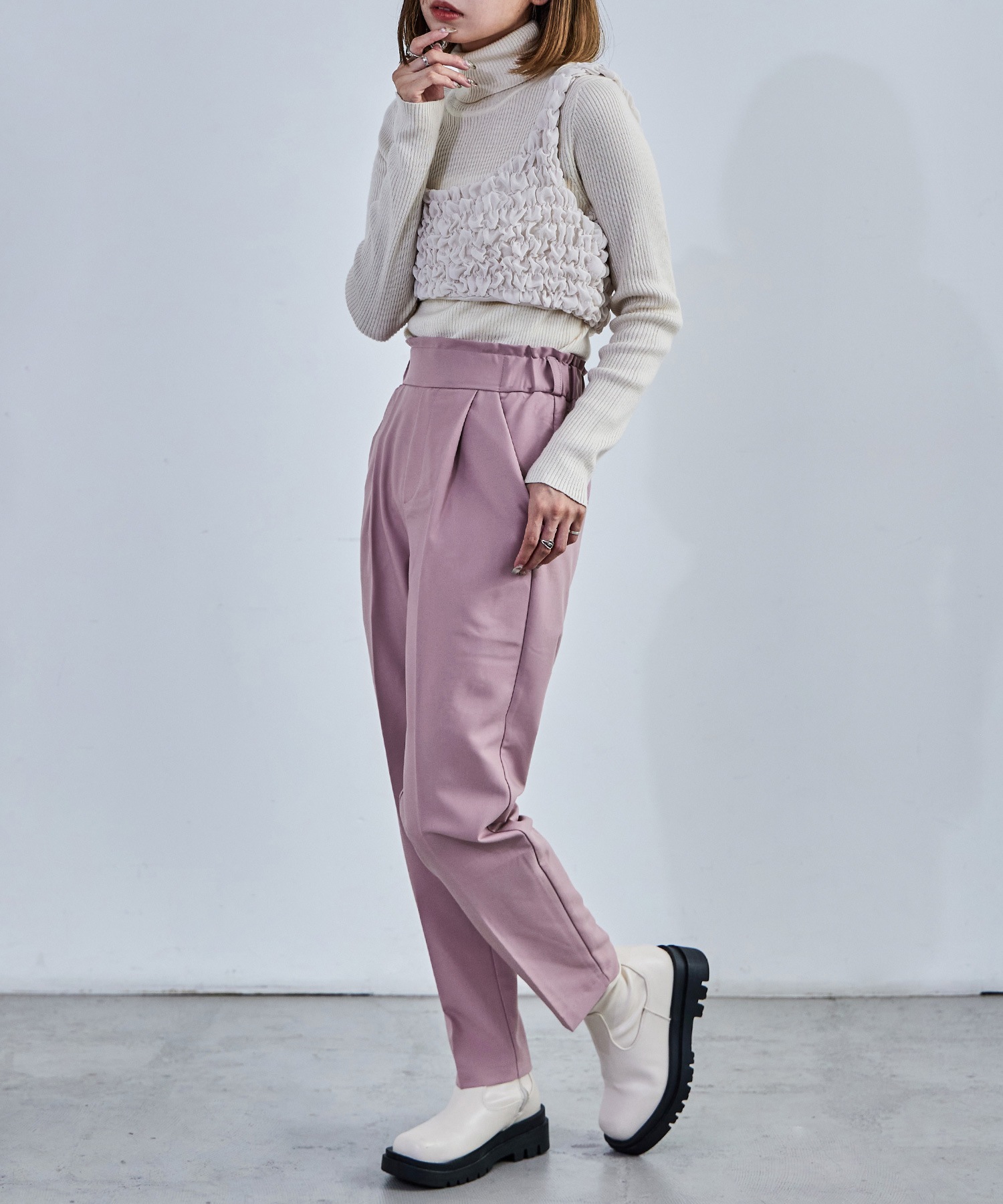 ハイウエストテーパードスラックス スラックス ハイウエスト タック テーパード レディース ウエストゴム カラバリ豊富 春夏 秋冬 オールシーズン ボトムス スタイルアップ 美脚見せ 低身長