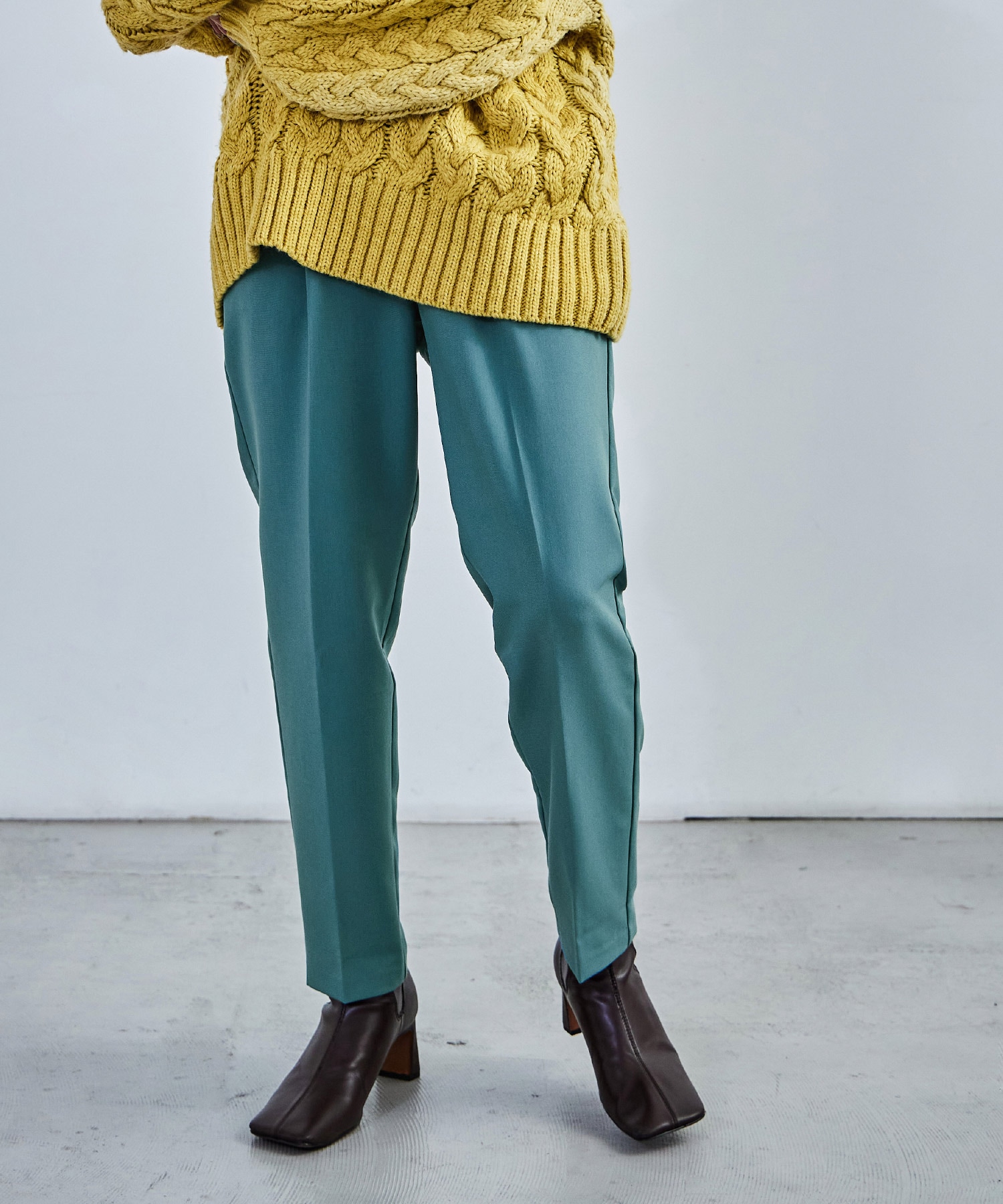 ハイウエストテーパードスラックス スラックス ハイウエスト タック テーパード レディース ウエストゴム カラバリ豊富 春夏 秋冬 オールシーズン ボトムス スタイルアップ 美脚見せ 低身長