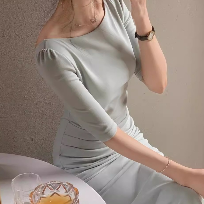 ドレス ワンピース ウェディング パーティー 結婚式 二次会 披露宴 演奏会 発表会 ステージ 舞台 フォーマル 衣装 ミモレ 半袖 ラウンドネック タイト スリム 細身 Iライン スリット