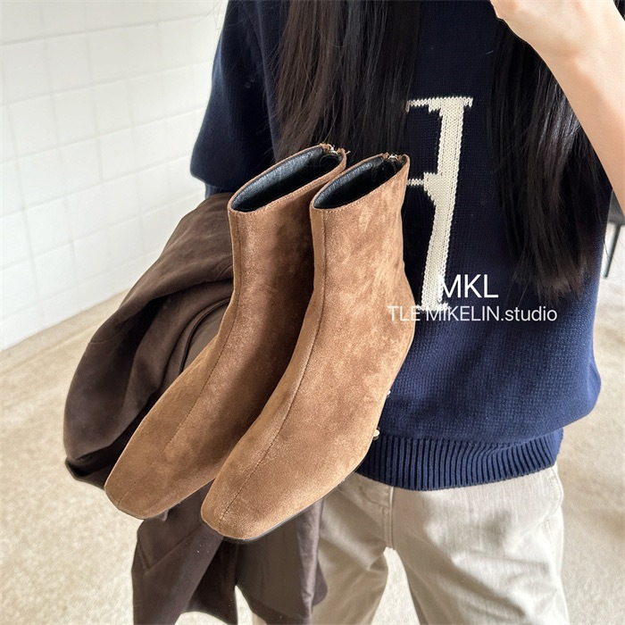 Tlemikelin Korea Dongdaemen Small Square Toe Low-かかとのつまずい春と秋のブーツ気質多用途の薄いブーツ