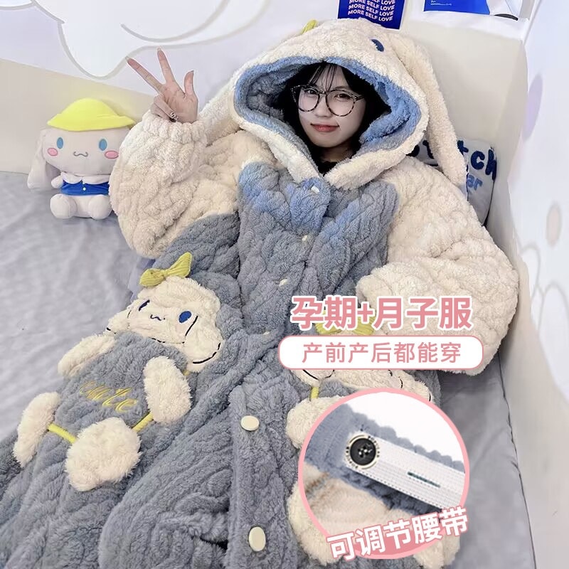 秋冬のサンゴの絨毯の三層の綿を挟んで寝ている服の女性とベルベットの厚い冬のバスローブのパジャマの新しい家庭服