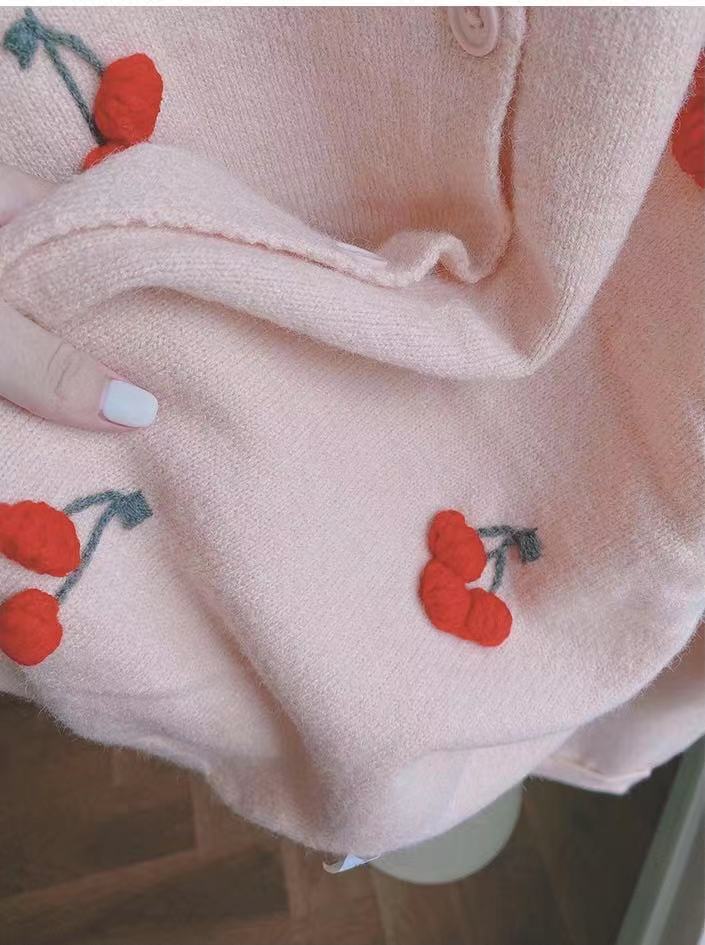 さくらんぼニットパジャマ上下2点セット