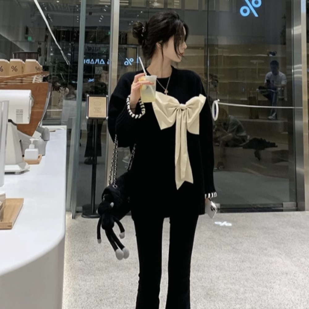 レディース トップス ニット 長袖 ラウンドネック Iライン フェミニン リボン コンサバ 薄手 かわいい 大人可愛い きれいめ シンプル 上品 おしゃれ かっこいい レトロ 個性的 エレガント レディース トップス ニット 長袖 ラウンドネック Iライン フェミニン リボン コンサバ 薄手 かわいい 大人可愛い きれいめ シンプル 上品 おしゃれ かっこいい レトロ 個性的 エレガント