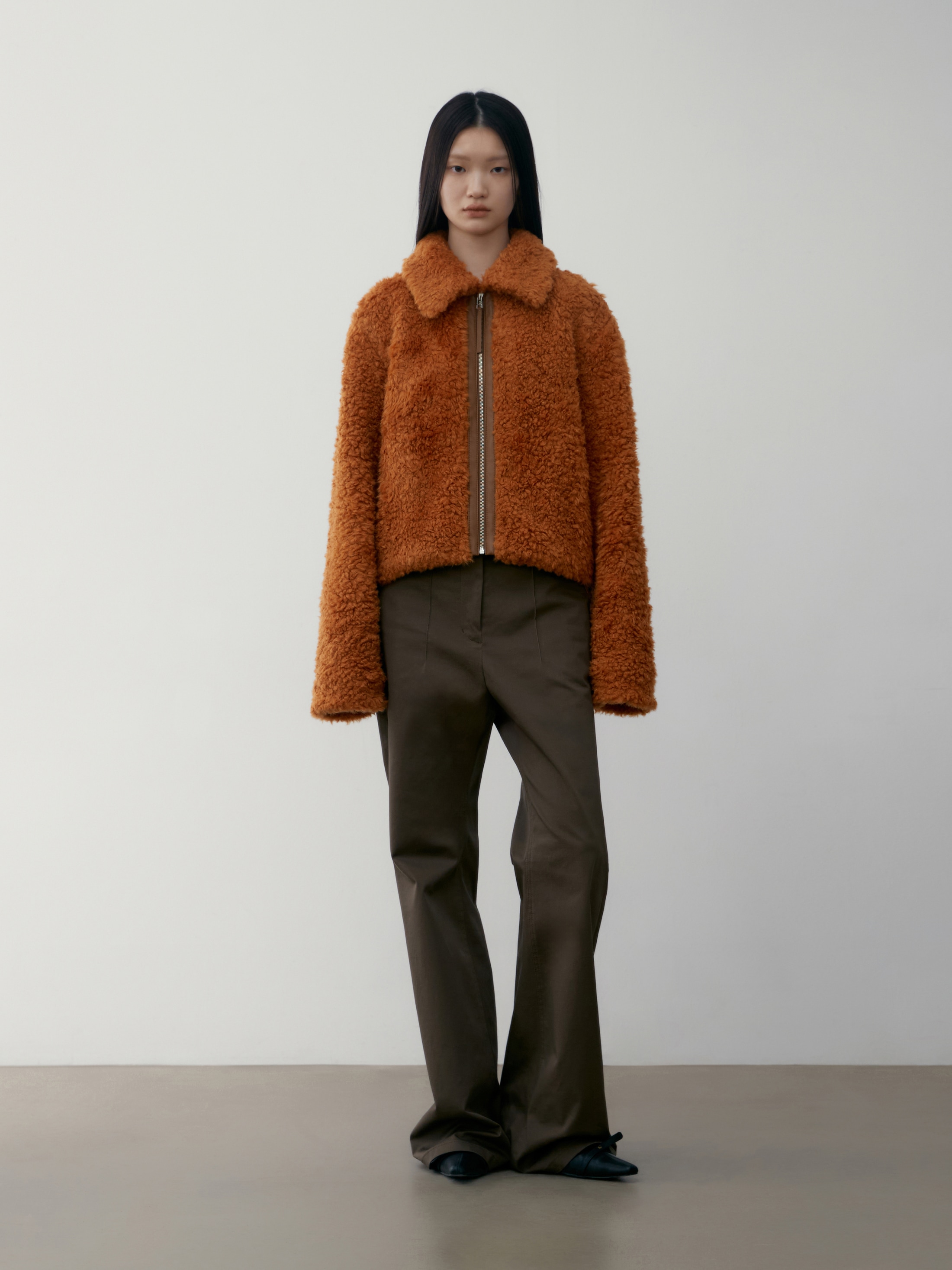 LOW CLASSIC】 FLUFFY FUR JACKET : COGNAC LOW CLASSIC】 FLUFFY FUR JACKET : COGNAC