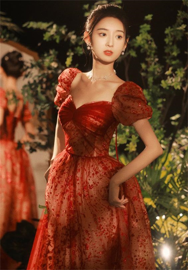 早い者勝ち 乾杯服 ロングスカート ギャザリング sweet系 花嫁 春 気質 婚約ドレス ロング ストラップ ロマンティック 宴会場 結婚式 快適である 早い者勝ち 乾杯服 ロングスカート ギャザリング sweet系 花嫁 春 気質 婚約ドレス ロング ストラップ ロマンティック 宴会場 結婚式 快適である