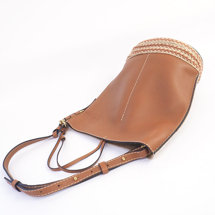 【美品】ロエベ バケットバッグ ゲート レディース 【ショルダーバッグ】