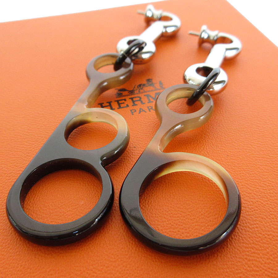 エルメス HERMES ピアス ラプソディ バッファローホーン/メタル ブラウン/シルバー レディース s0674g エルメス HERMES ピアス ラプソディ バッファローホーン/メタル ブラウン/シルバー レディース s0674g