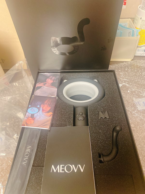 Qoo10] YGエンターテイメント [特典付き 5ea] MEOVV - 公