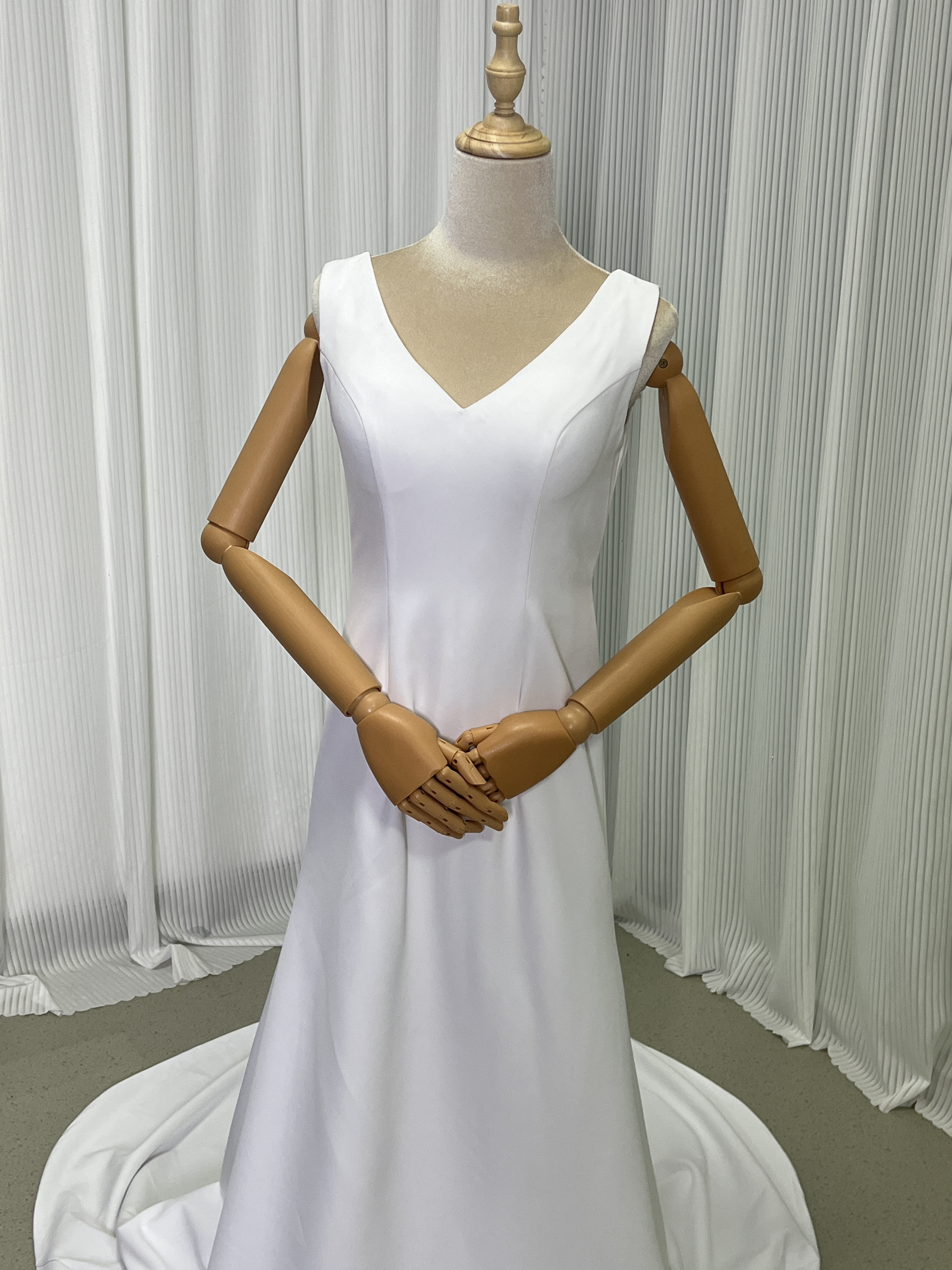 ウエディングドレス ホワイト レース Vネックドレス ファスナー トレーン 謝恩会