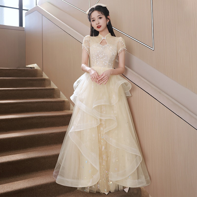 晩礼服女2025春芸考気質小衆軽奢司会者宴会走秀卒業礼服 晩礼服女2025春芸考気質小衆軽奢司会者宴会走秀卒業礼服