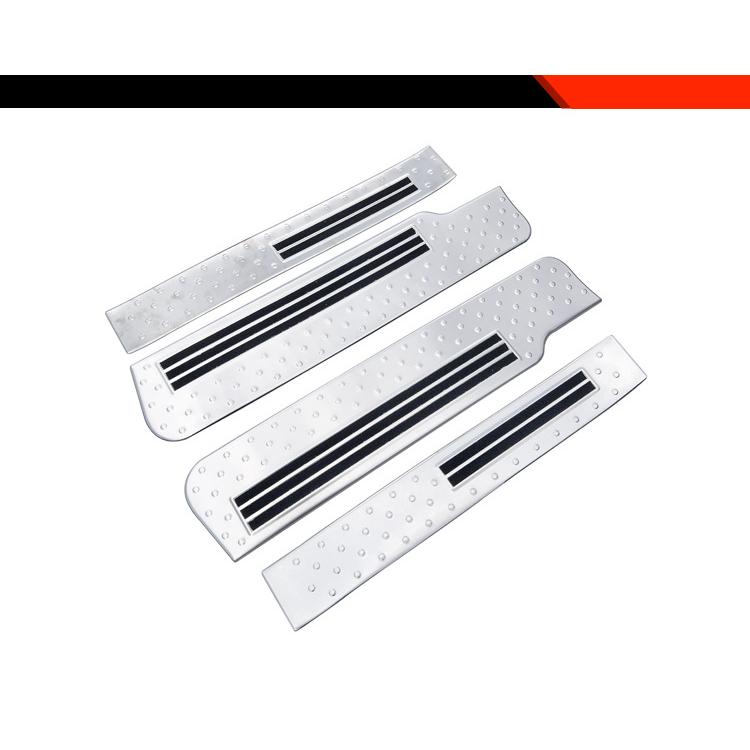 セレナC28 セレナe-power カスタム パーツ アクセサリー スカッフプレート サイドステップガーニッシュ ステップガード セレナC28 セレナe-power カスタム パーツ アクセサリー スカッフプレート サイドステップガーニッシュ ステップガード