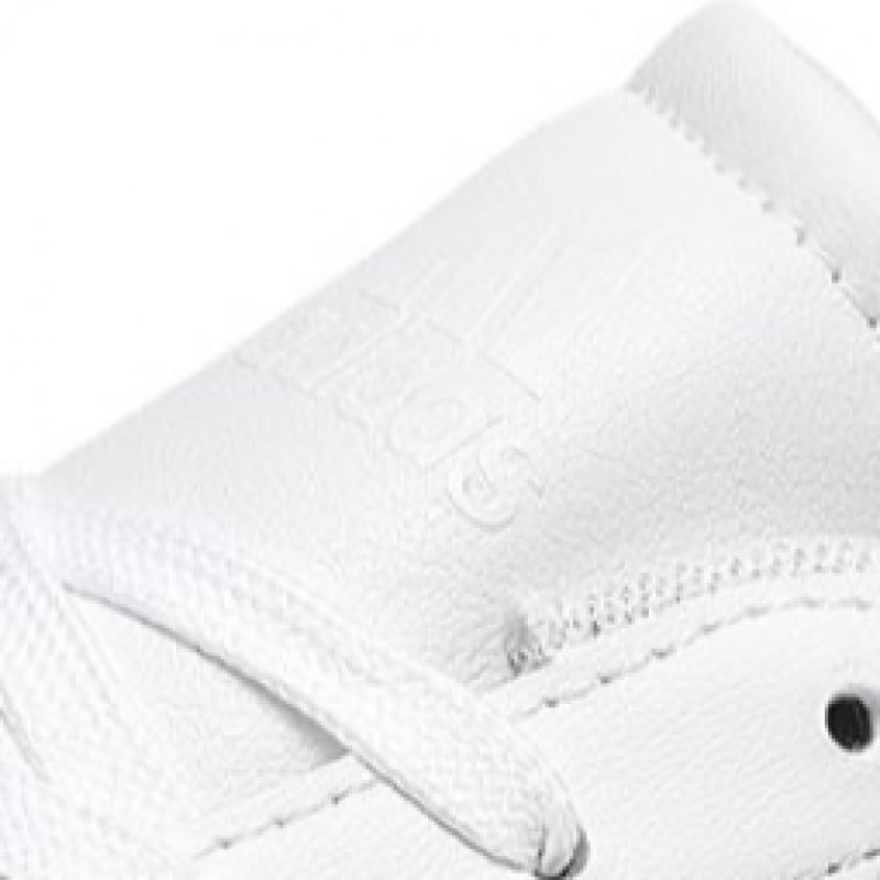 アディダスコートブロック IF4031