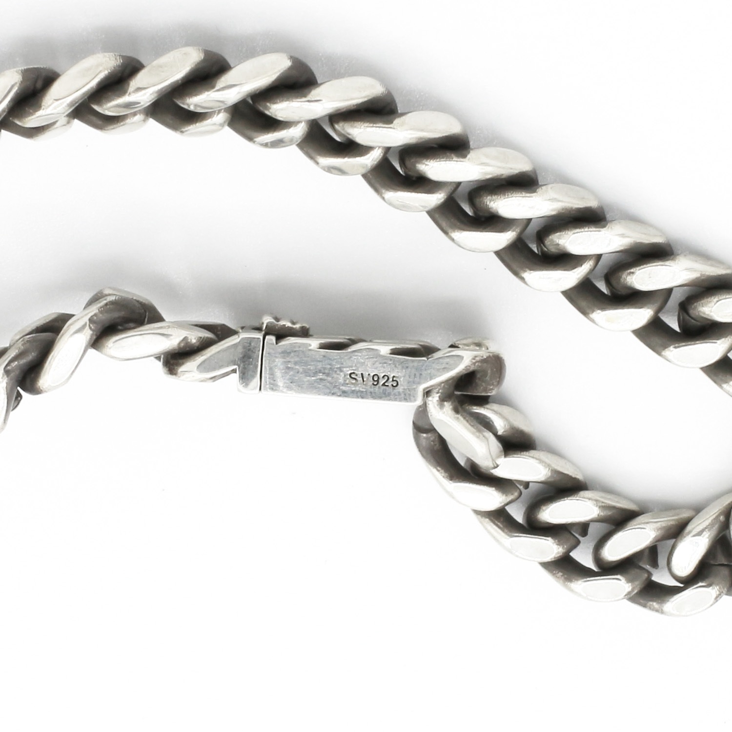 シルバー925 燻し銀 喜平ブレスレット 長さ16cm-20cm 銀 幅8.3mm 厚み4.1mm シルバー925 燻し銀 喜平ブレスレット 長さ16cm-20cm 銀 幅8.3mm 厚み4.1mm