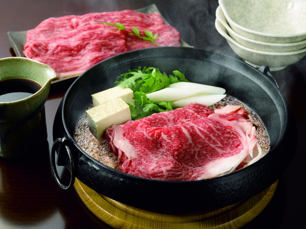 （グルメギフト）高橋畜産 米沢牛 すき焼用 400g