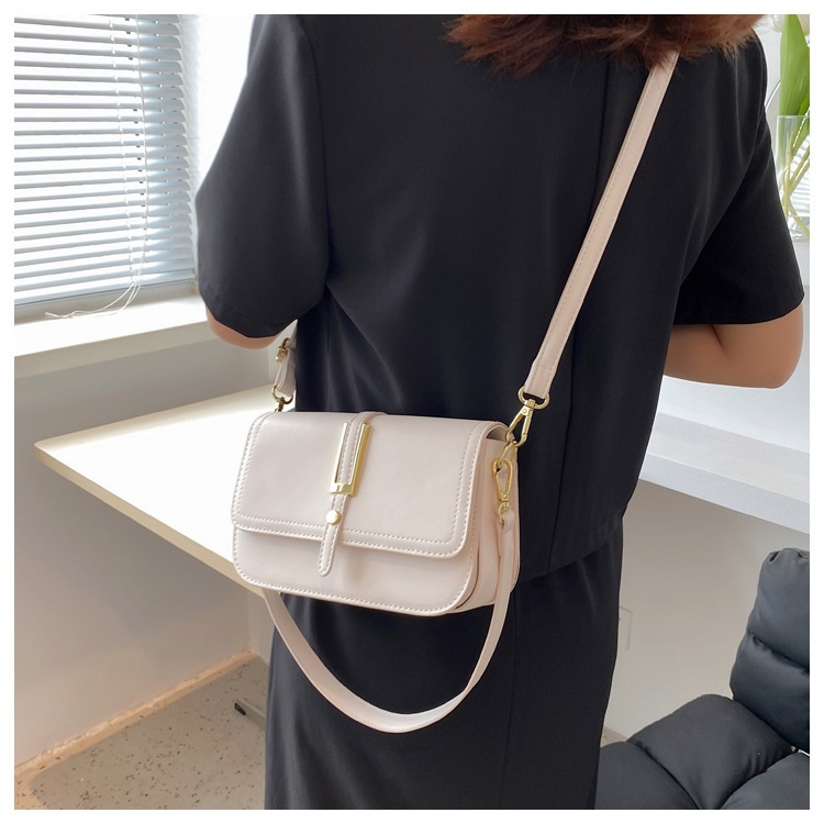 ハンドバッグ今も人気 の新商品もすぐそこ大容量 シンプル女性 ショルダーバッグ ファッション 流 ハンドバッグ今も人気 の新商品もすぐそこ大容量 シンプル女性 ショルダーバッグ ファッション 流